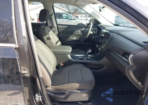 2021 Chevrolet Traverse Awd Ls z USA, uszkodzony, nr VIN 1GNEVFKW4MJ178755